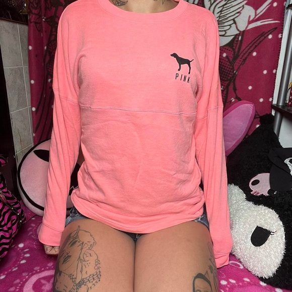 Victoria’s secret PINK Leopard Print Logo Lightweight Sweatshirt Long Sleeve XS - Picture 1 of 6